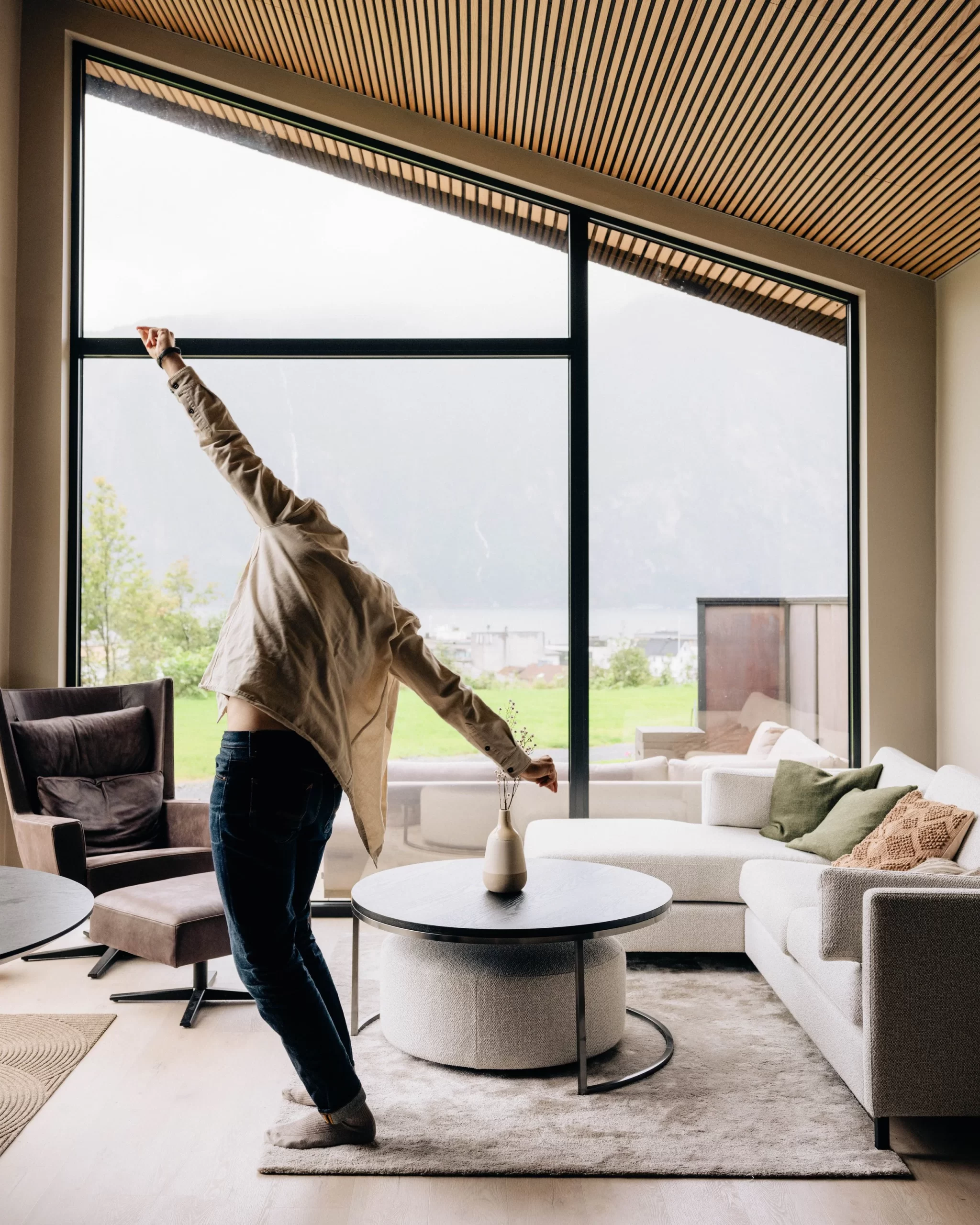 Linus Bergman模拟胶片Lightroom预设合集包含55款胶片风格效果插图8